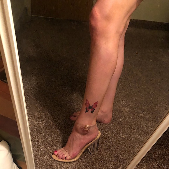 Nude heels with clear straps - Picture 5 of 6